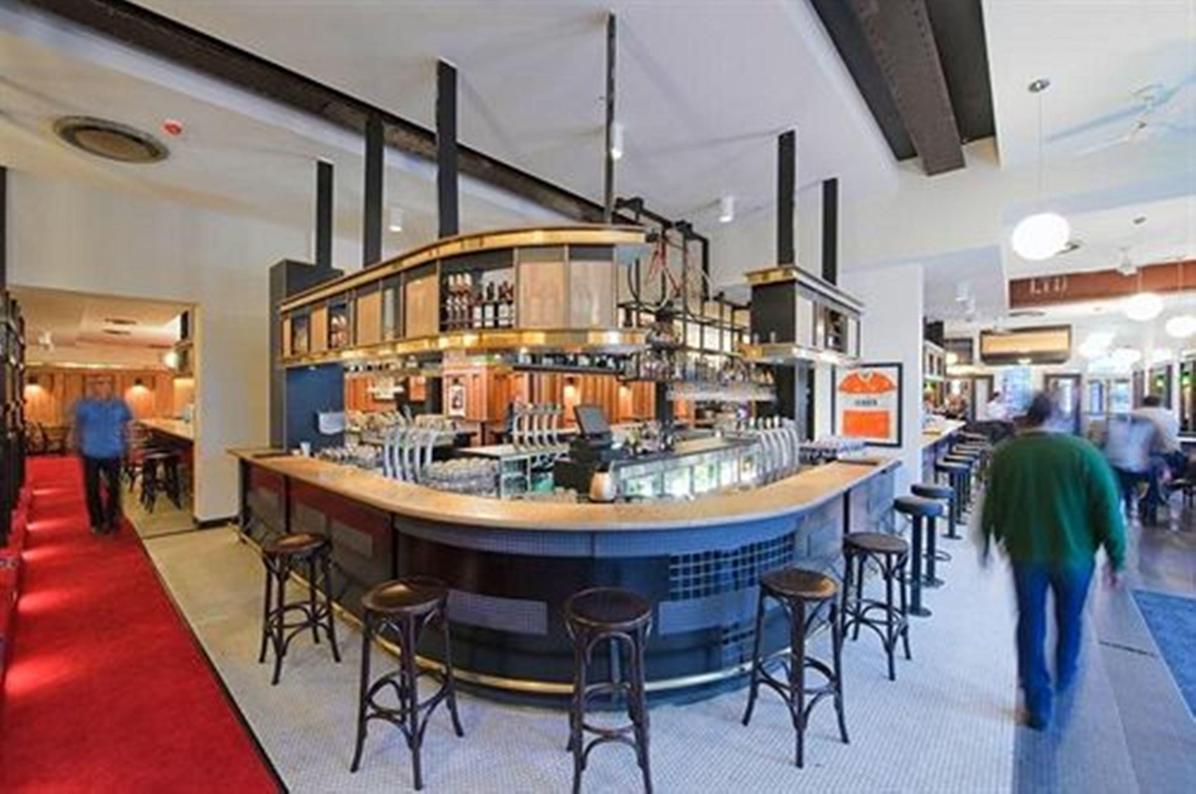 Middle Park Hotel — Photos 1